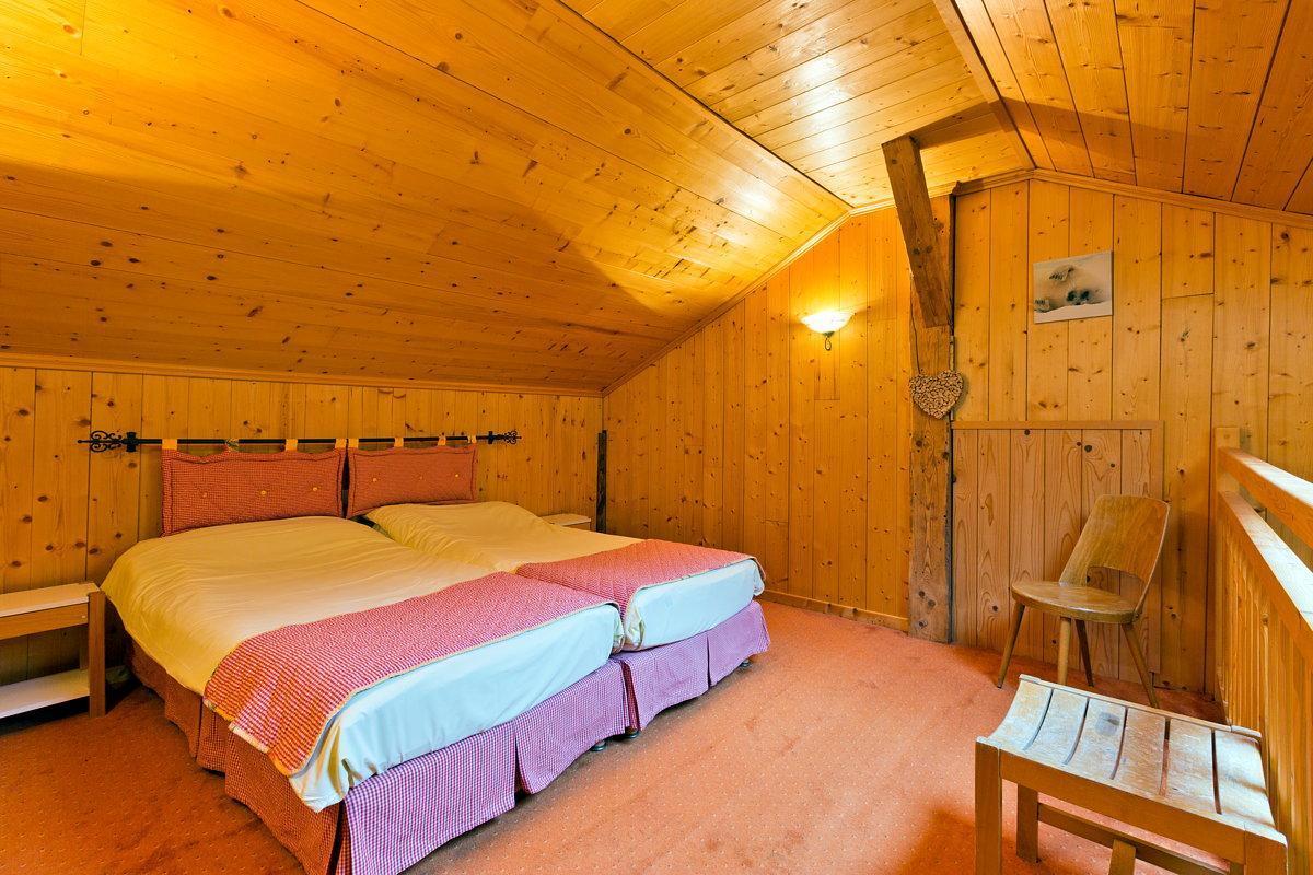 Logis Hotel Les Sapins มงทริองด์ ภายนอก รูปภาพ